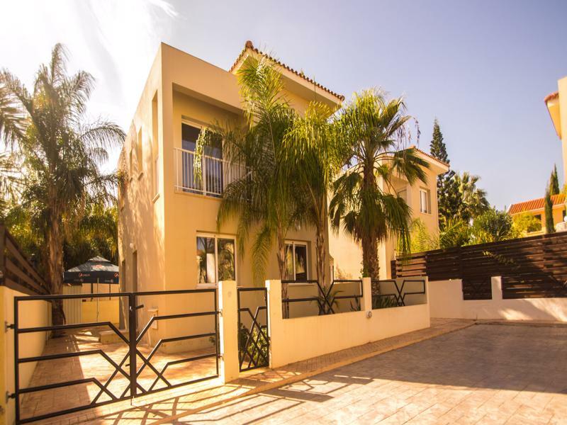 Presidential 6 Holiday Villa Pernera Exterior photo